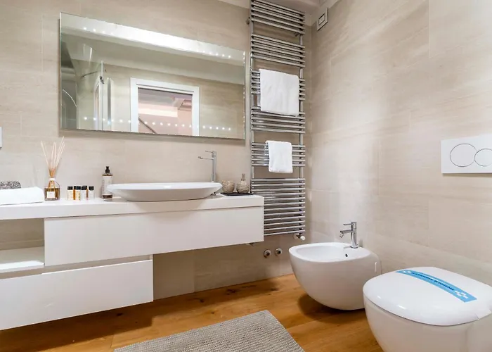 Apartment Angel's Luxury House